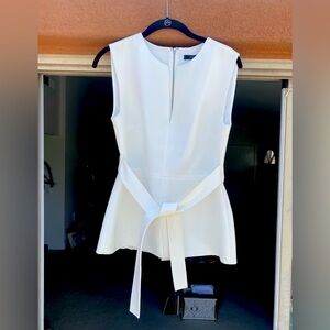 BCBG Maxazria Stylish White Top with Tie | V-Neck | Bottom Split | Size XS